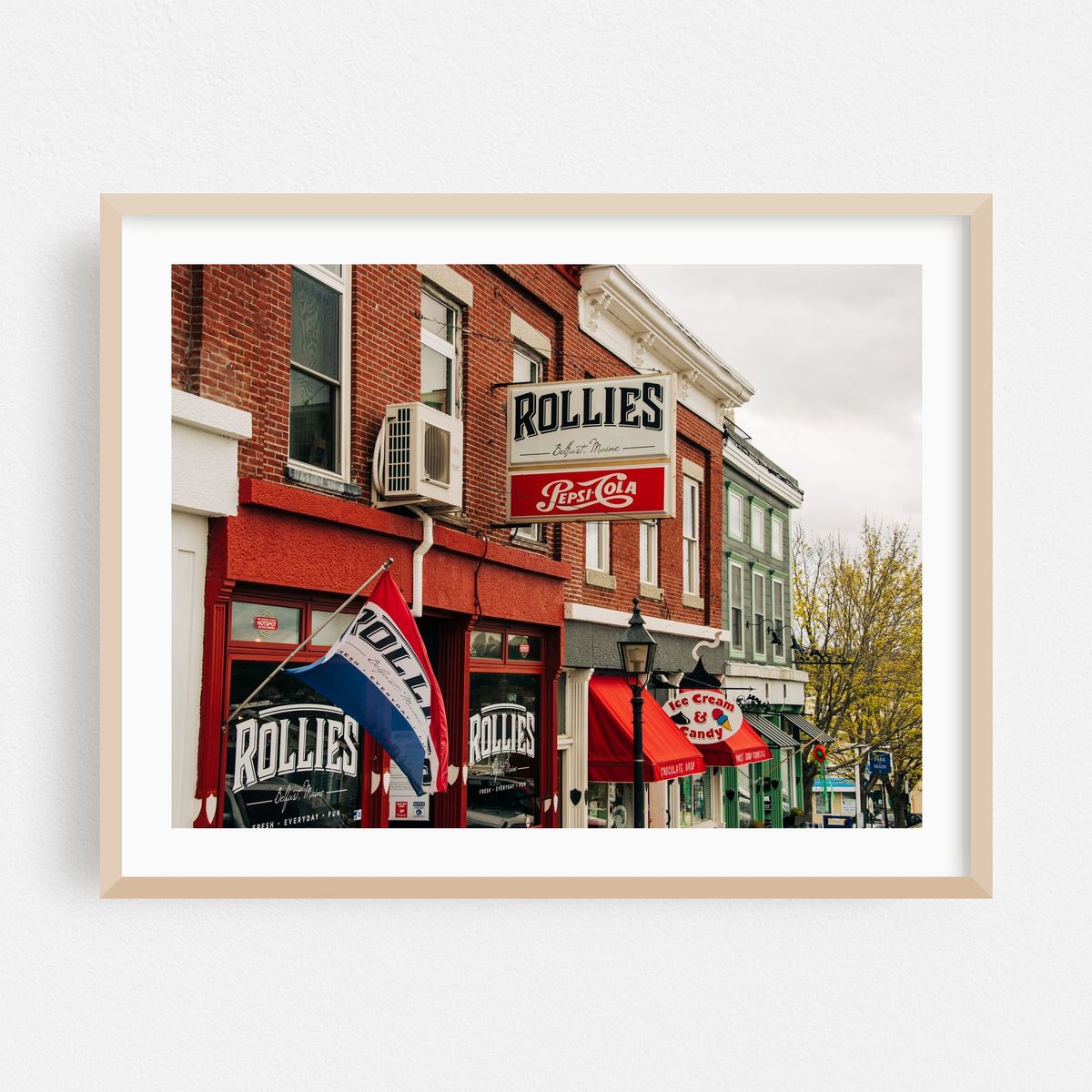 Rollies, Belfast – image 1 of 3