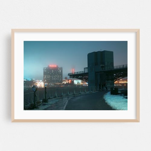 Across the Border, Niagara Falls 02