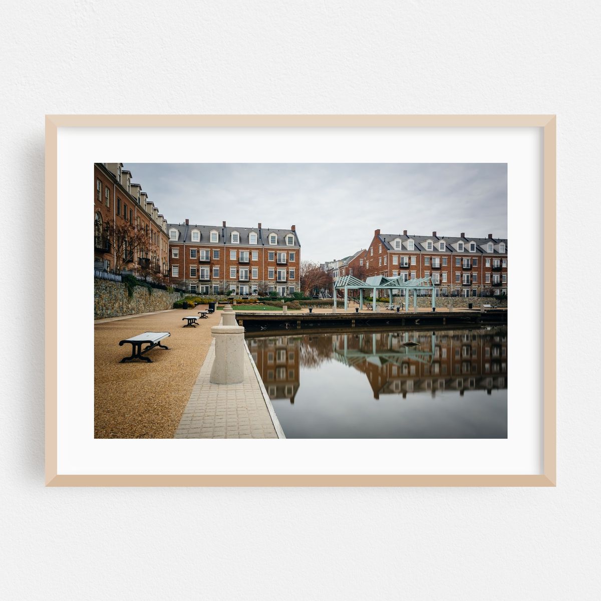 The Potomac River Waterfront – image 1 of 6