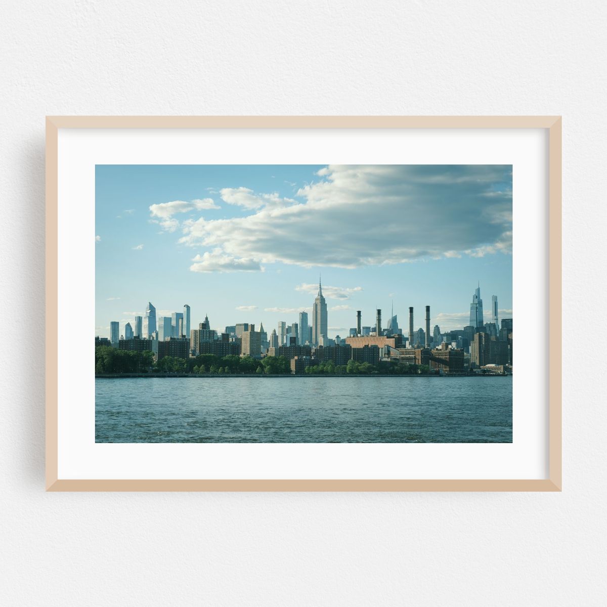 Manhattan from Domino Park 02 – image 1 of 6