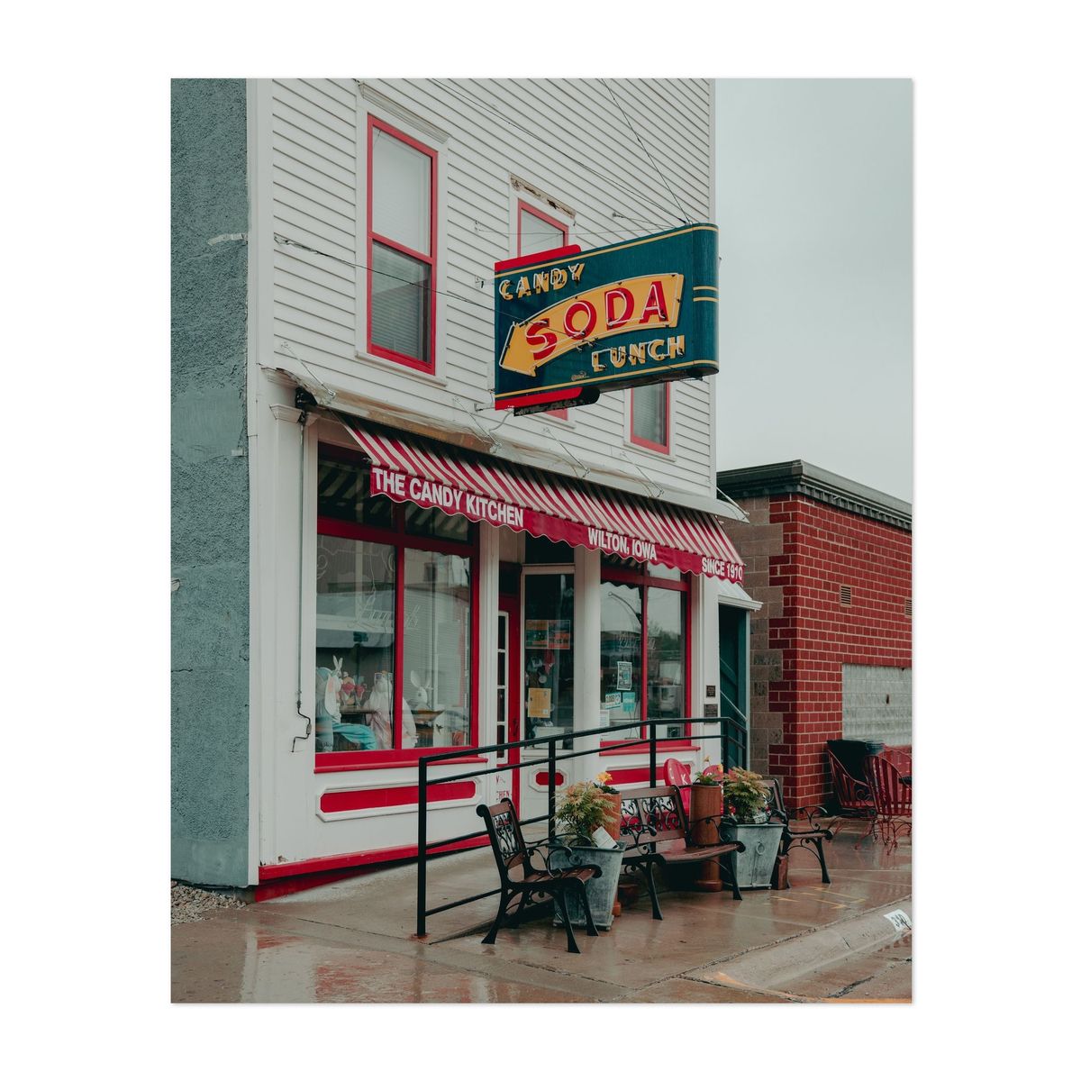 Wilton Candy Kitchen 01 – image 1 of 2