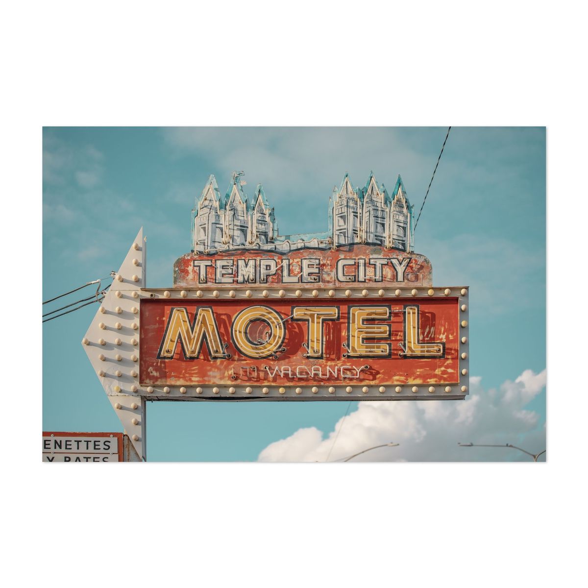 Temple City Motel 02 – image 1 of 2