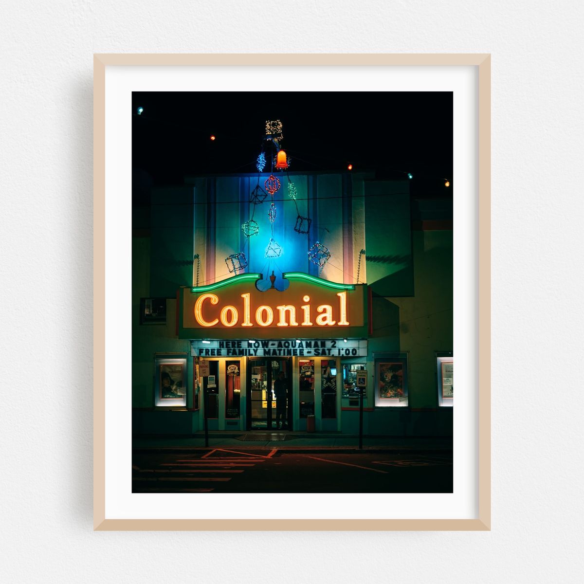 Colonial Theatre, Belfast – image 1 of 12