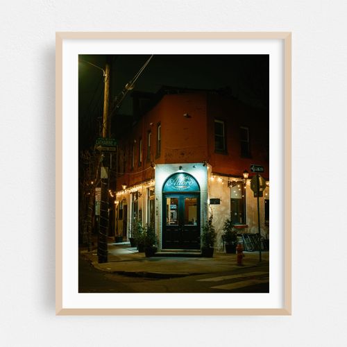 Adoro, Philadelphia