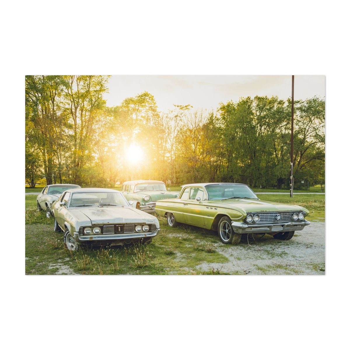 Abandoned Cars in Pontiac 01 – image 1 of 2