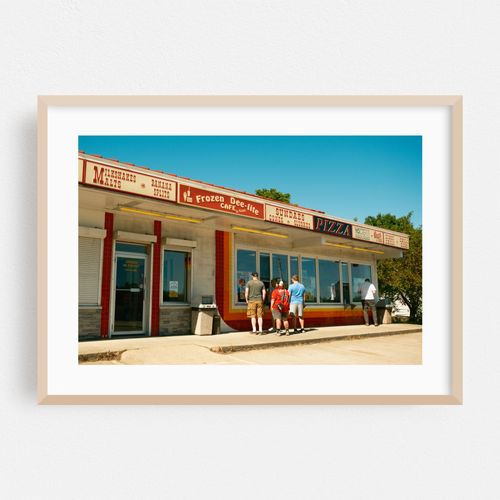 Frozen Dee-Lite Cafe, Parkman