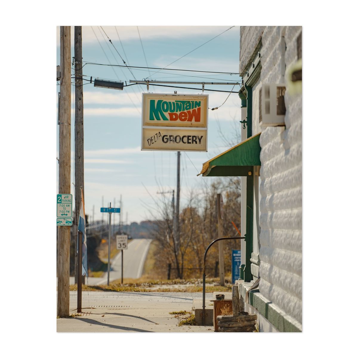 Delta Grocery 02 – image 1 of 2
