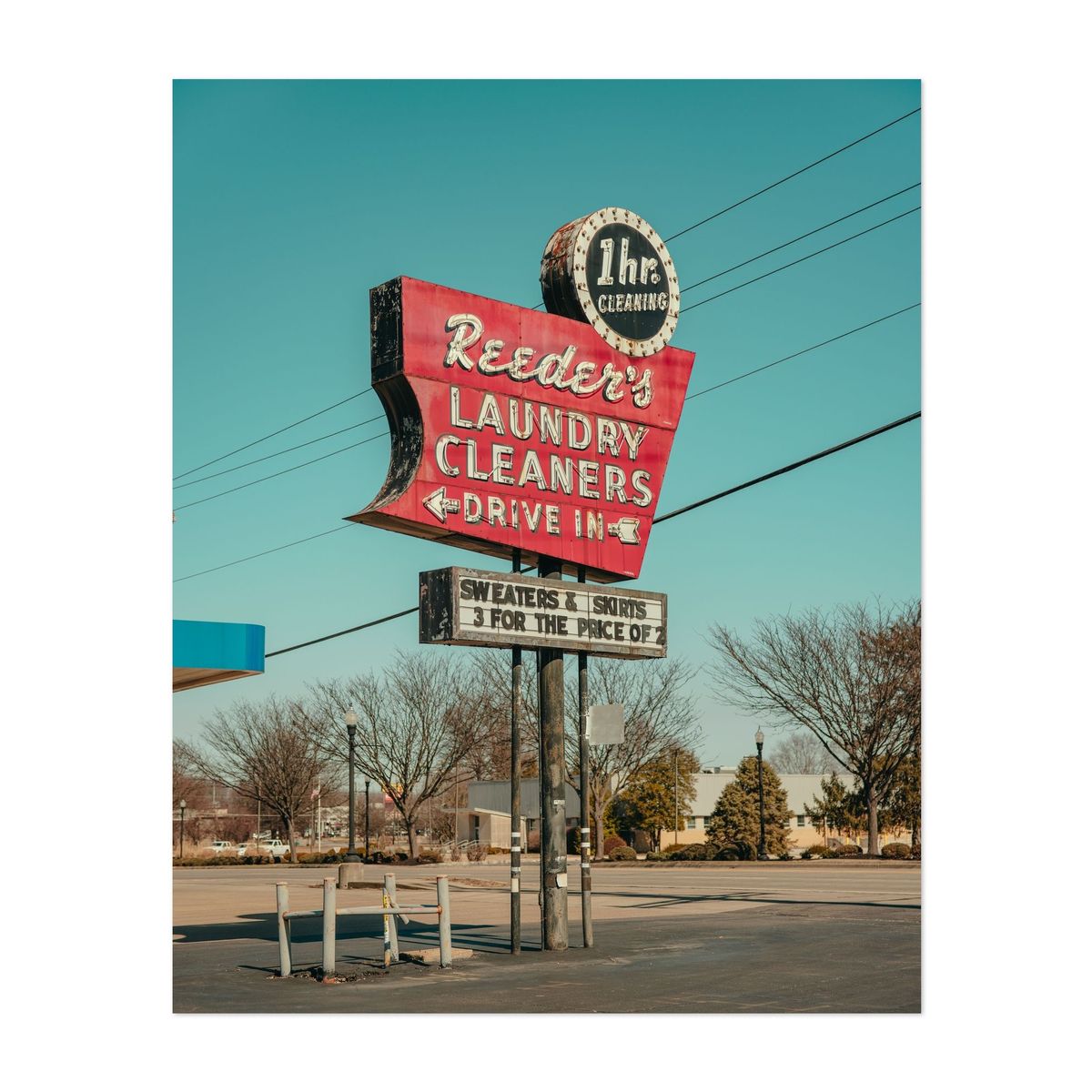 Reeder's Cleaners & Laundry – image 1 of 2