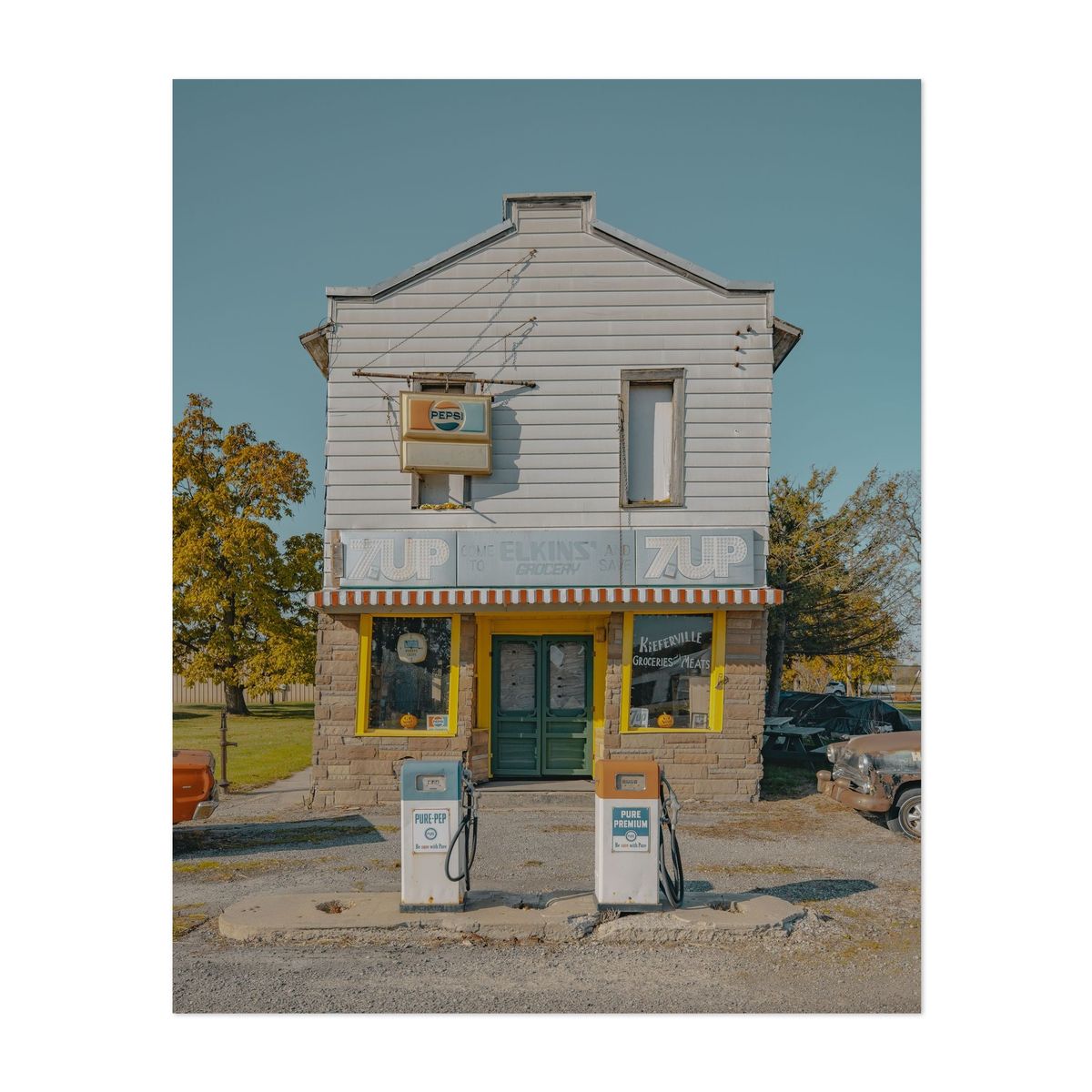 Kieferville Service Station 01 – image 1 of 2