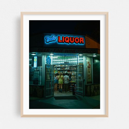 Bud's Liquor at Night, San Diego