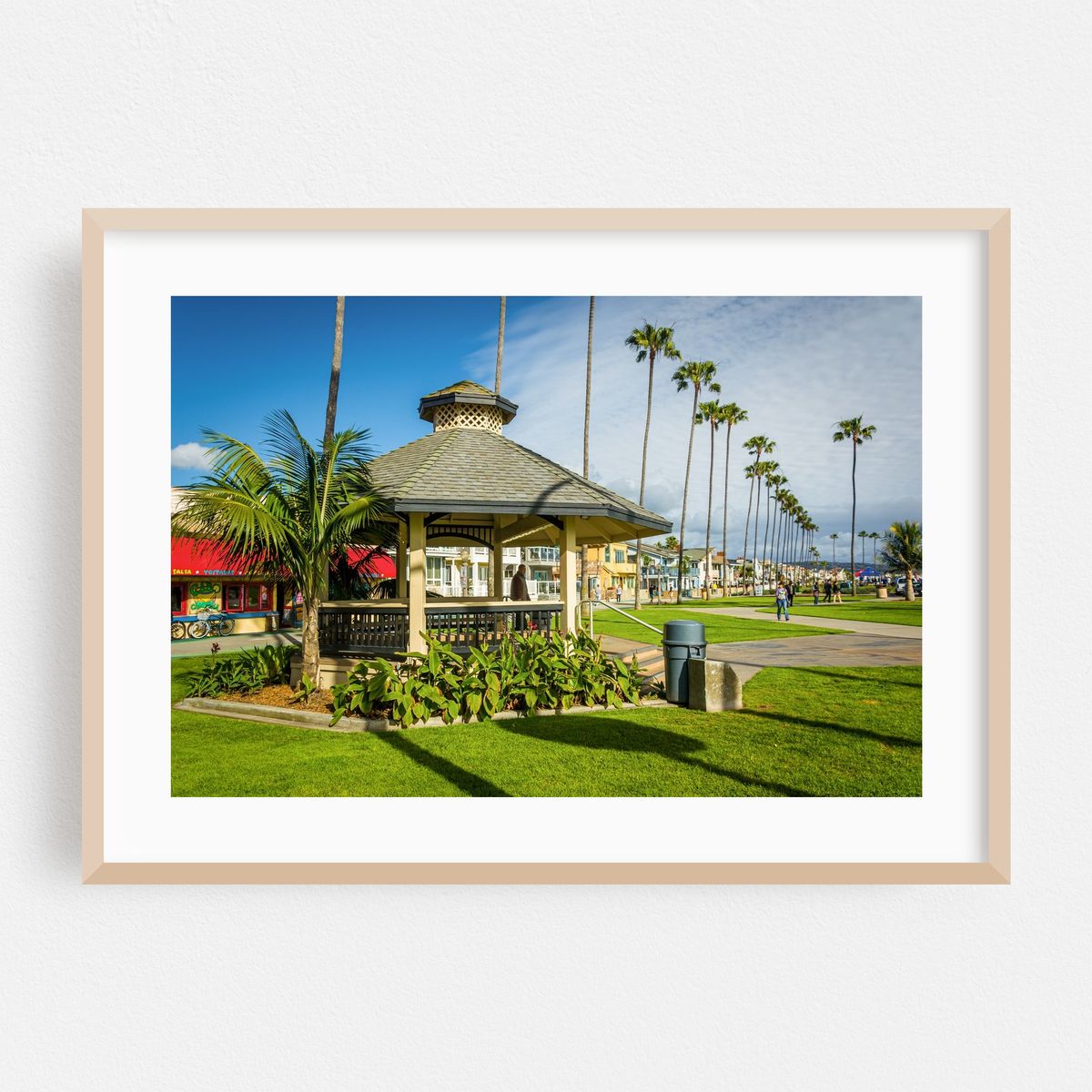 Gazebo, Newport Beach – image 1 of 6