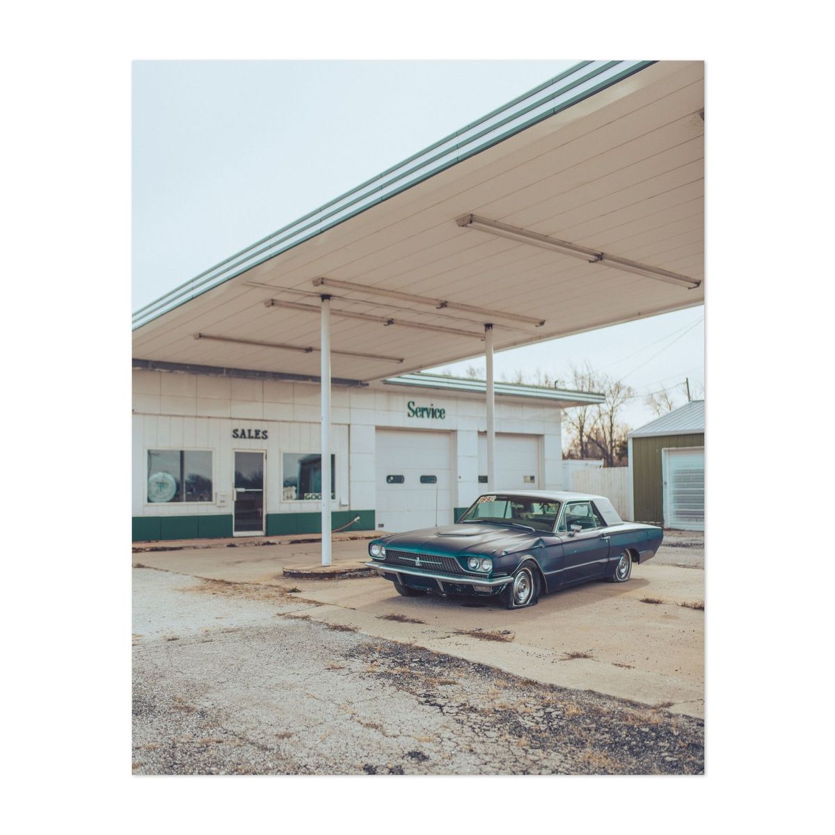 Abandoned Car in Chenoa 04 – image 1 of 2