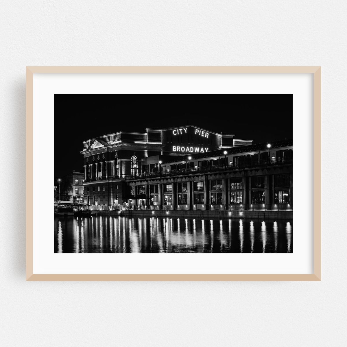 Light Up, Broadway Pier – image 1 of 6