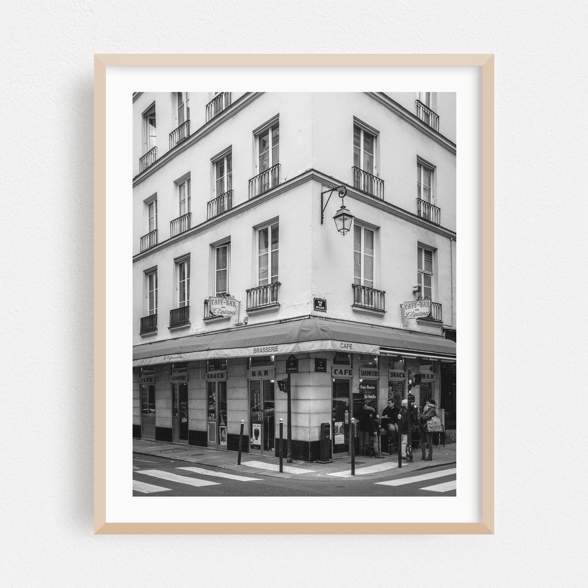 L'Espérance B&W – image 1 of 12