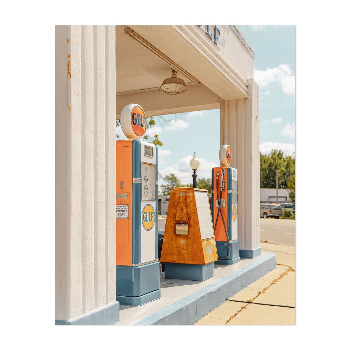 Gulf Station in Waco 03 – image 1 of 2