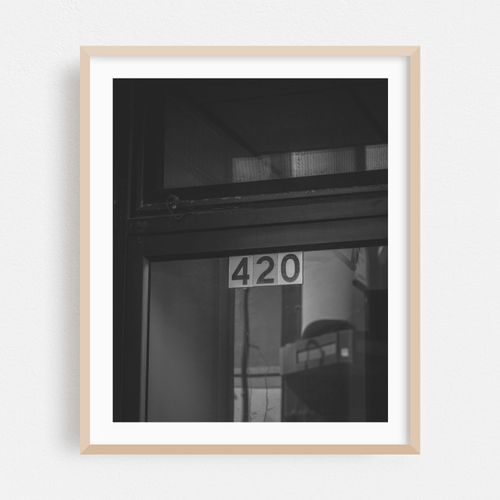 420 B&W