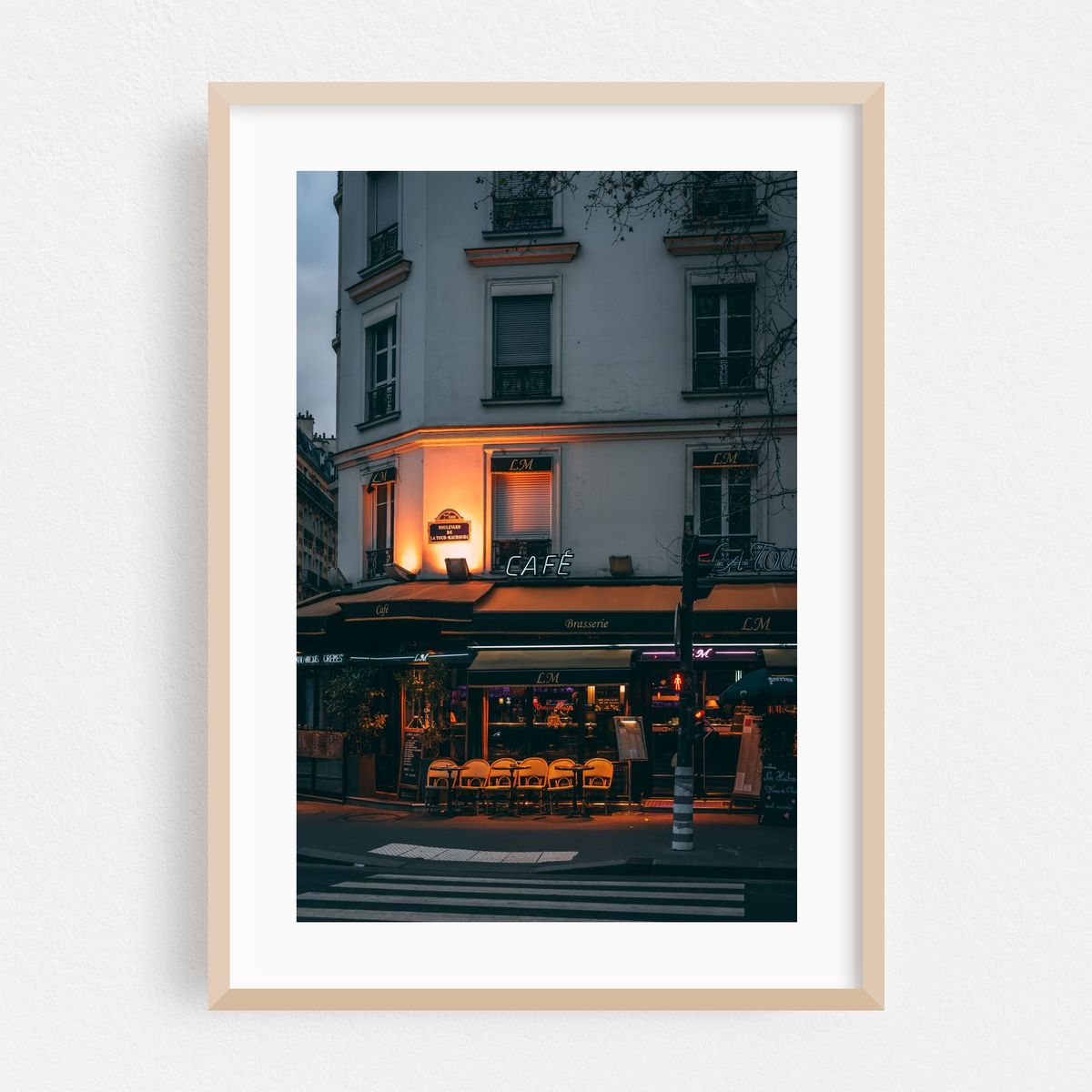 Cafe Paris – image 1 of 16