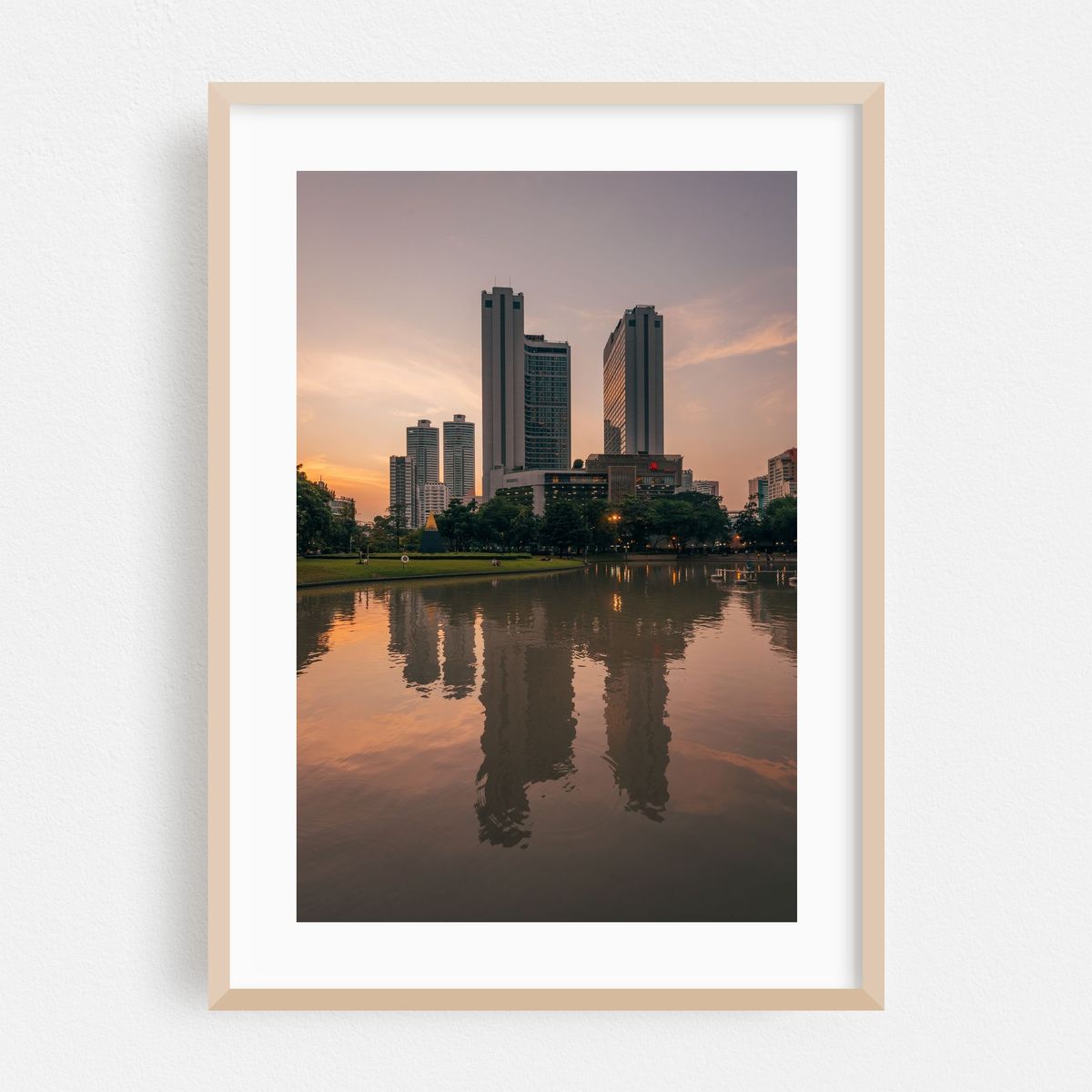 Benchasiri Park 03 – image 1 of 16