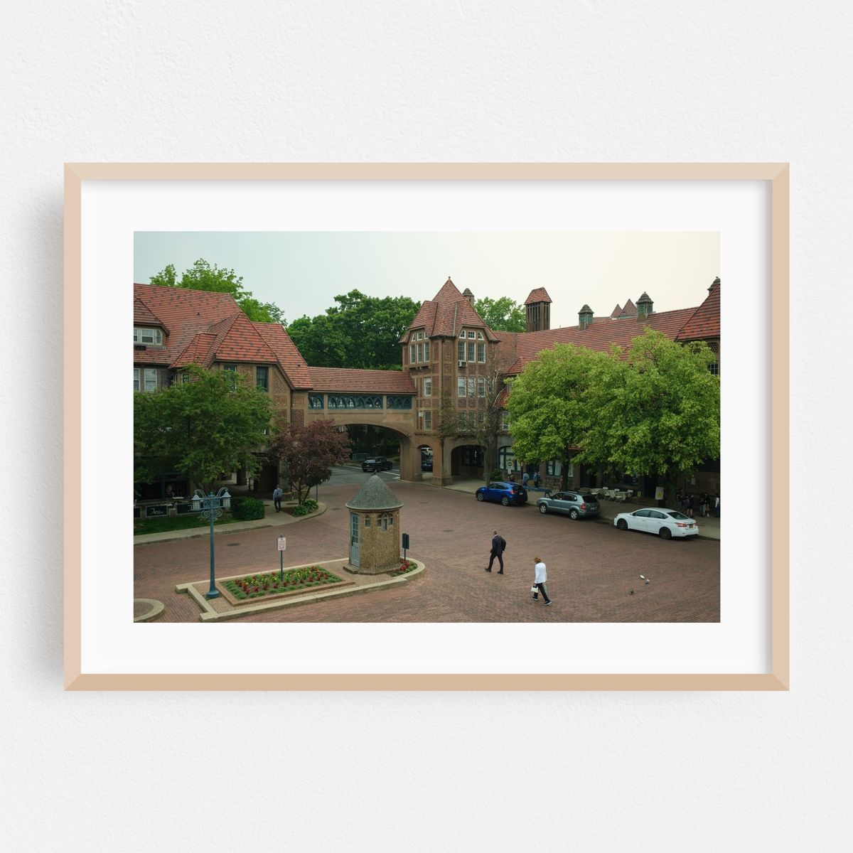 Station Square, Forest Hills 01 – image 1 of 6