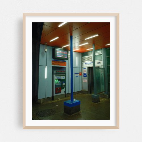 Flushing Main Street LIRR 01