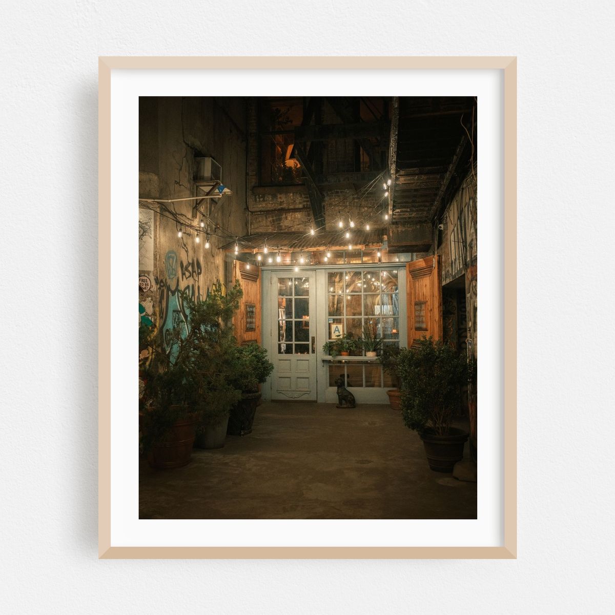 Freemans, LES 01 – image 1 of 12