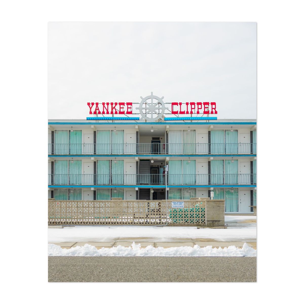 Yankee Clipper Motel in Winter – image 1 of 2