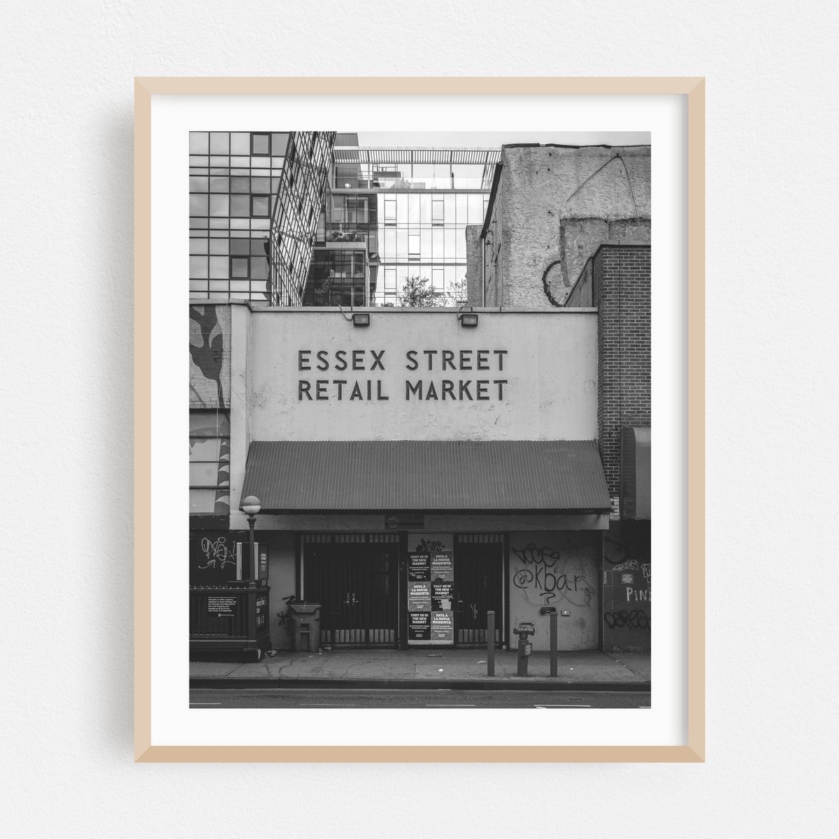 Essex Street Retail Market B&W – image 1 of 12