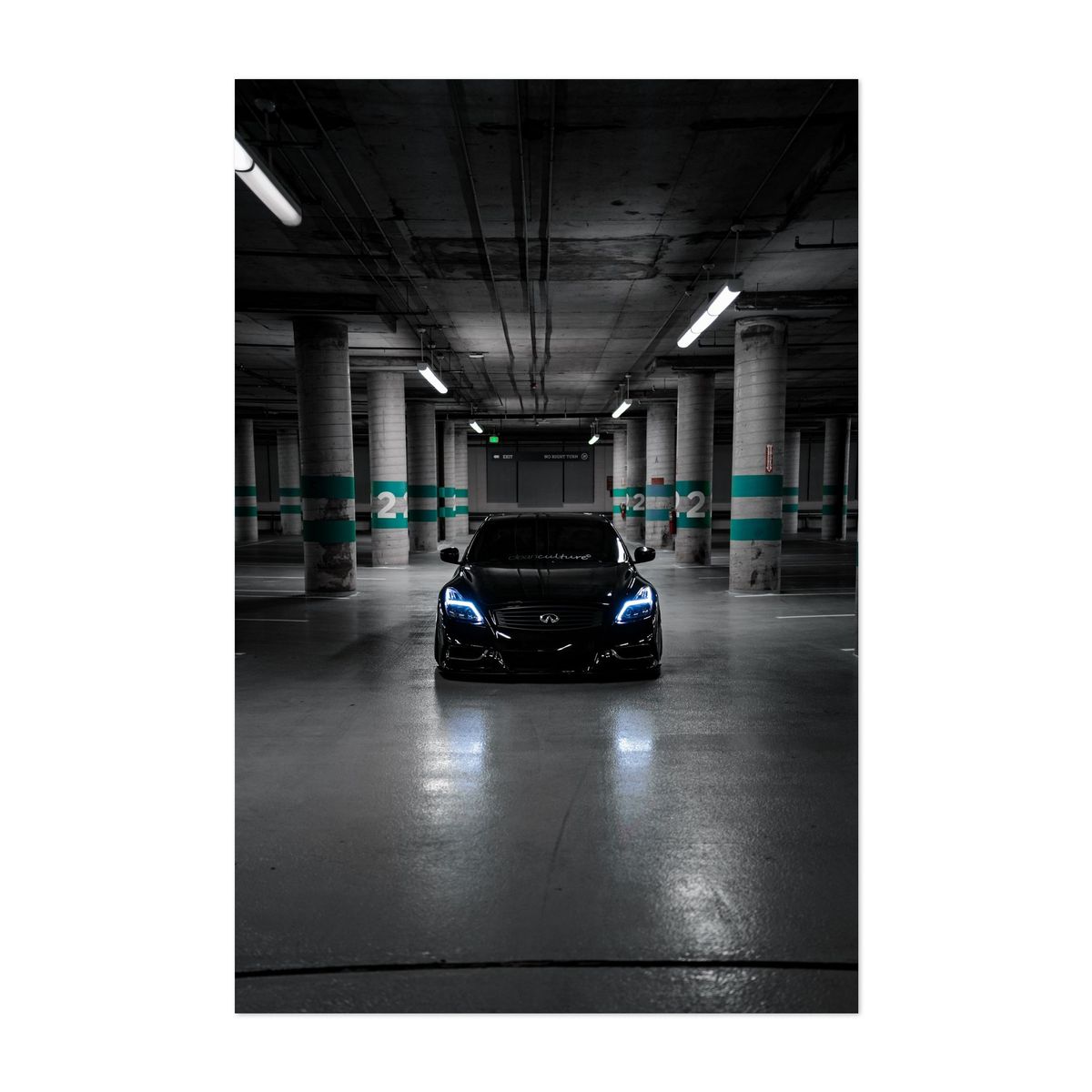 Dark Knight – image 1 of 2