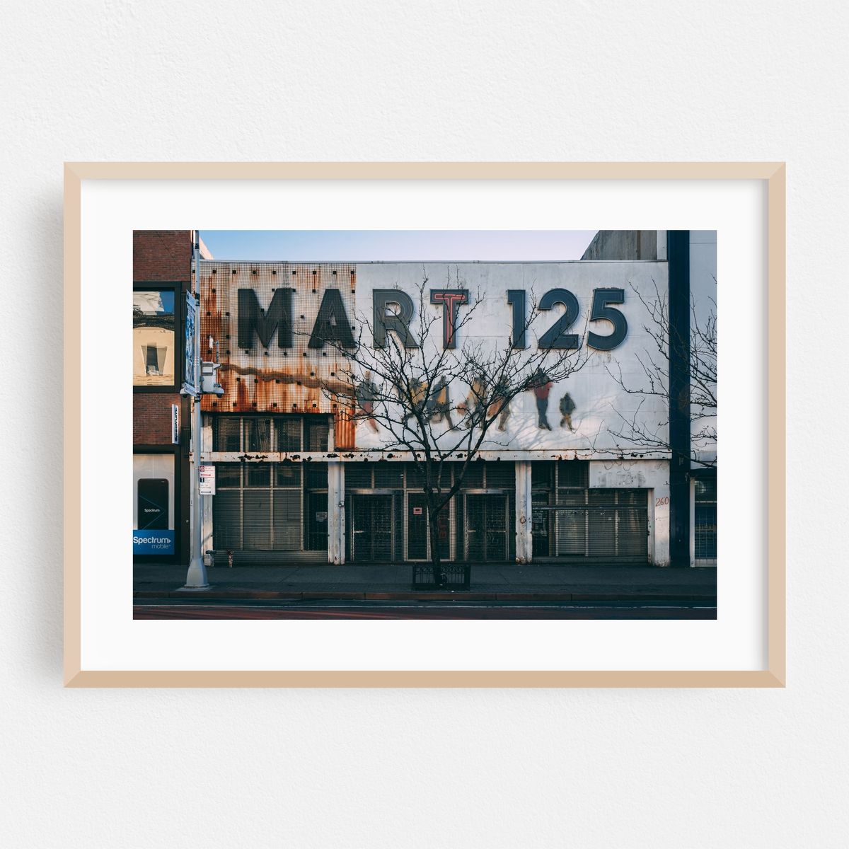 Mart 125, Harlem – image 1 of 6