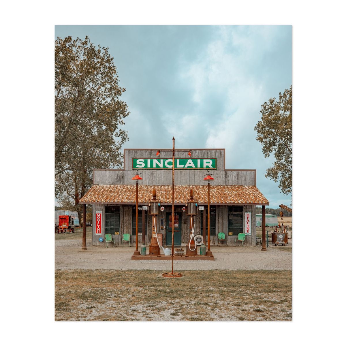 Lemons Sinclair Service Station 01 – image 1 of 2