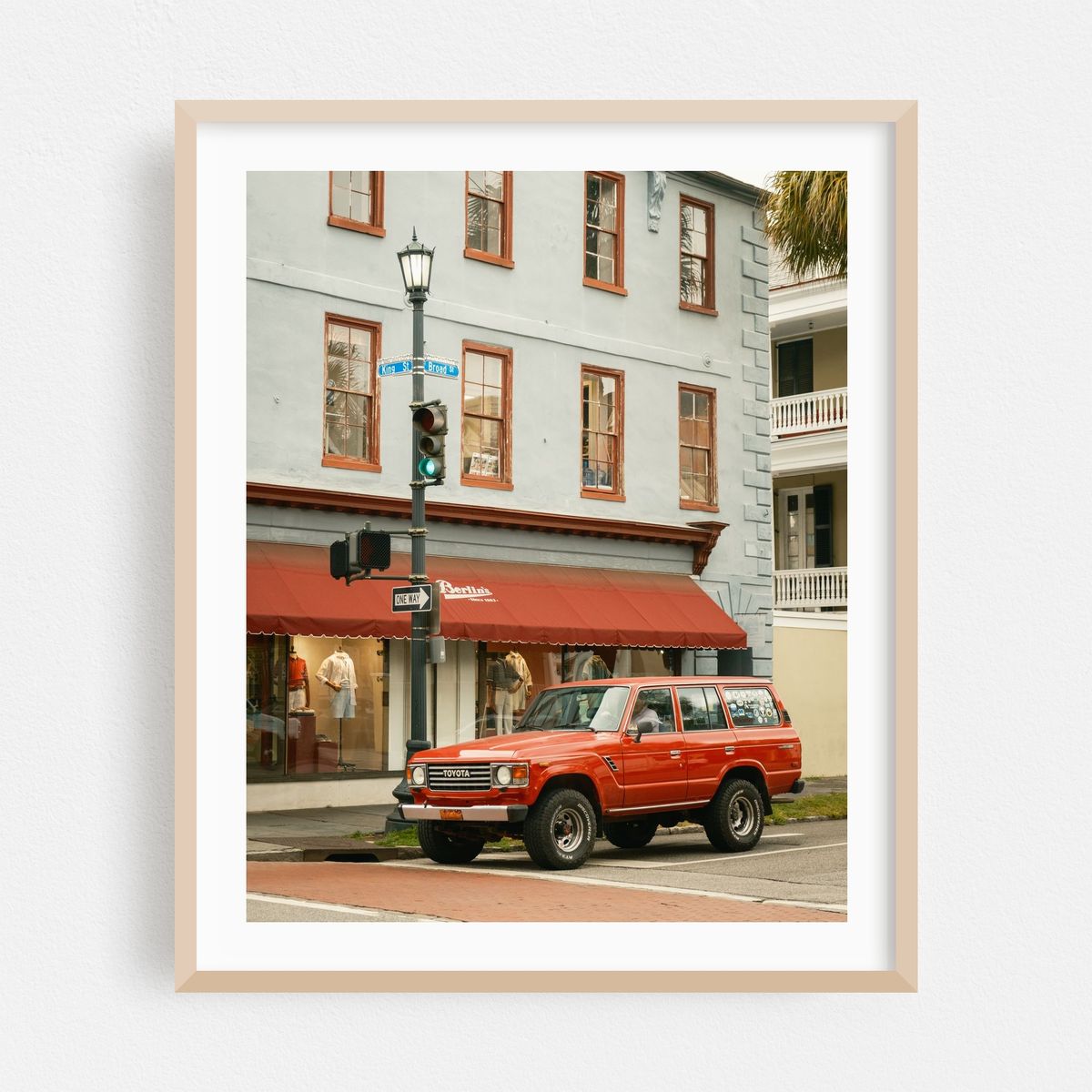 Vintage in Charleston 01 – image 1 of 12