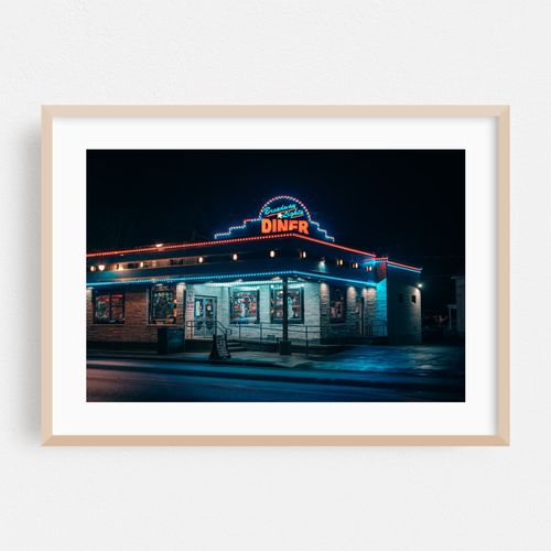 Broadway Lights Diner, Kingston