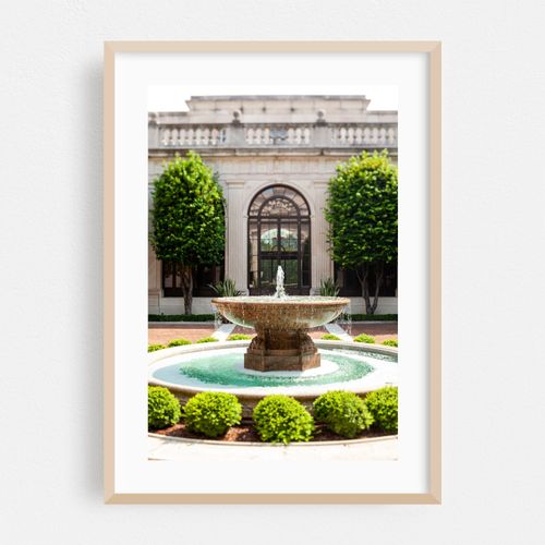 Fountain in the City II / Washington D.C.