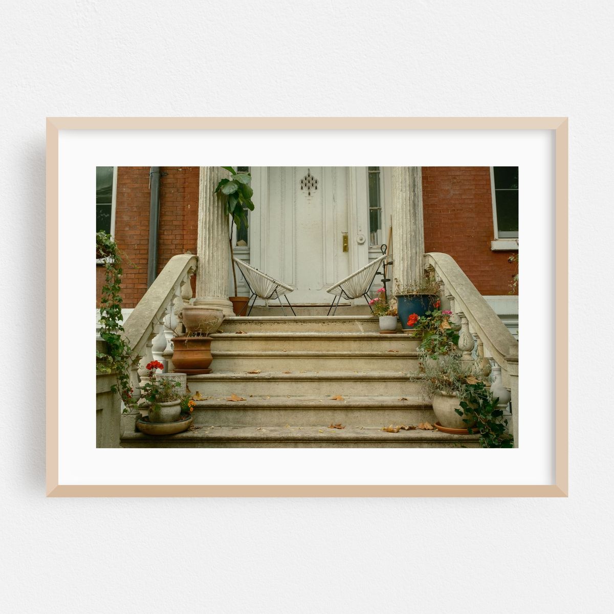 Washington Square Stoop 01 – image 1 of 6