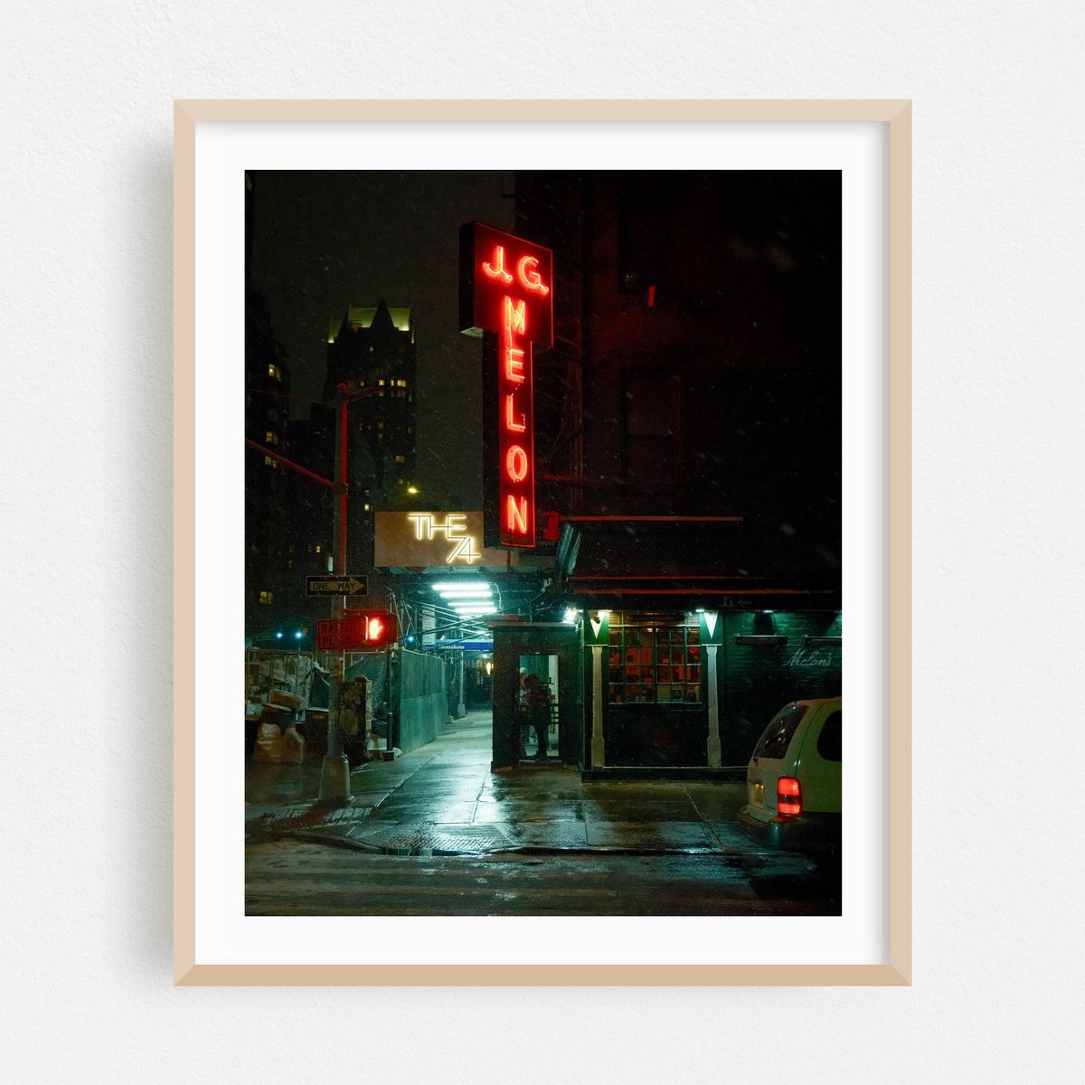 JG Melon Neon, Manhattan 01 – image 1 of 12