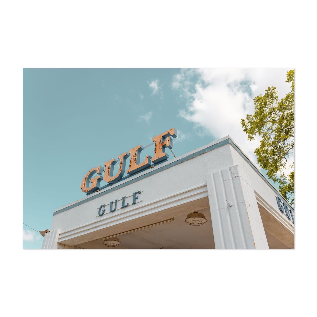 Gulf Station in Waco 02 – image 1 of 2