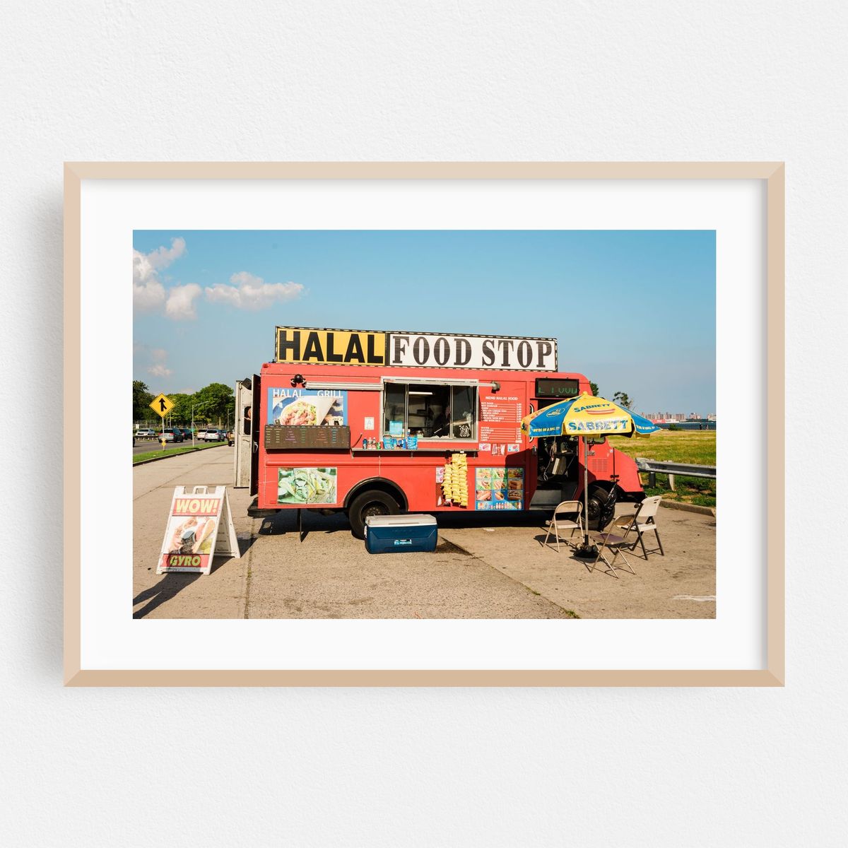Halal Food Stop 02 – image 1 of 6