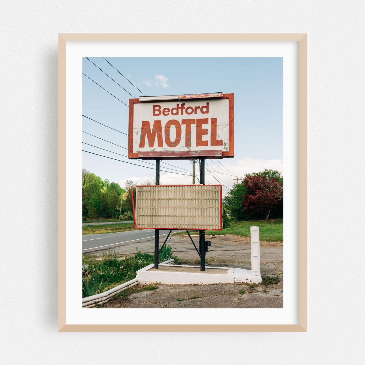 Bedford Motel – image 1 of 12