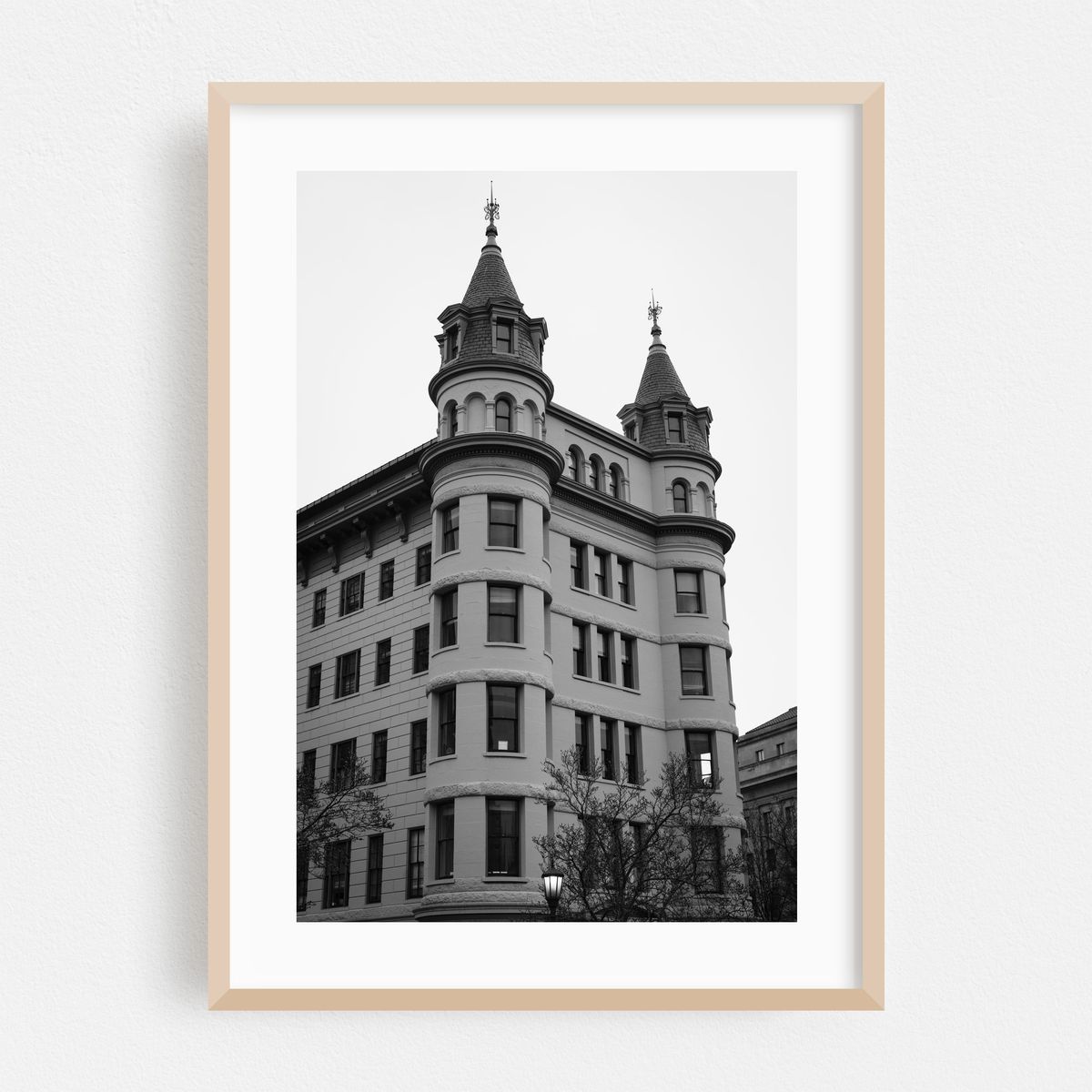 Indiana Plaza – image 1 of 16