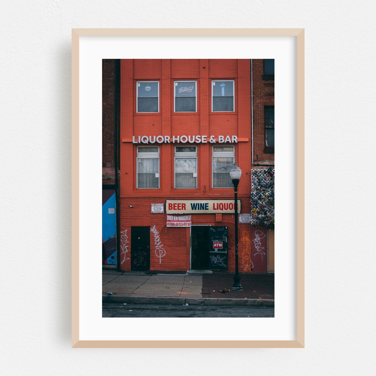 Liquor House & Bar – image 1 of 16