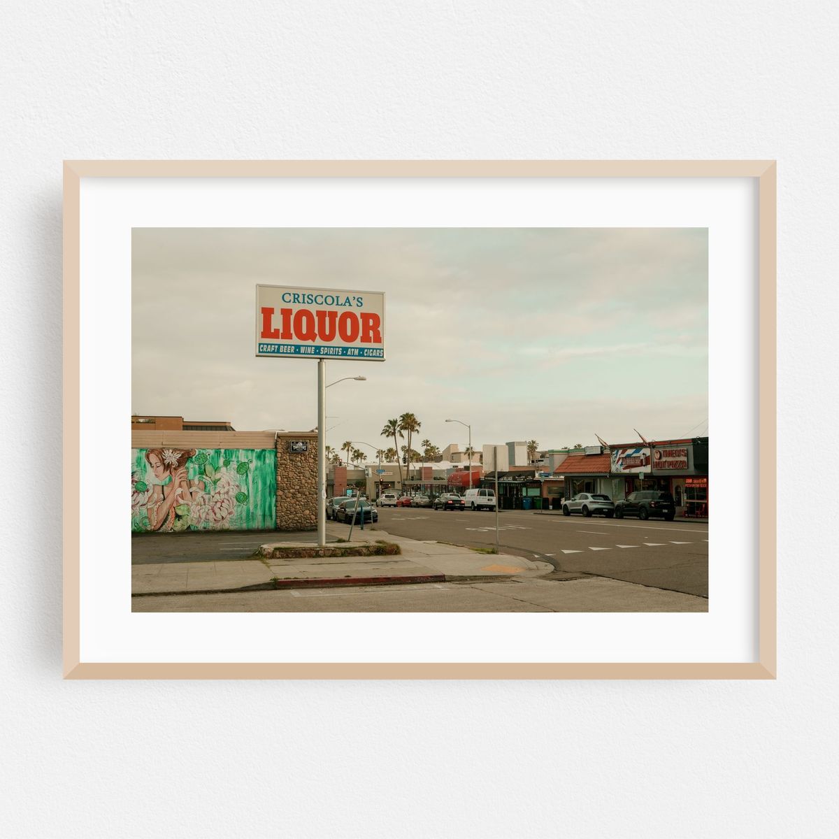 Criscola's Liquor Store, Pacific Beach – image 1 of 6
