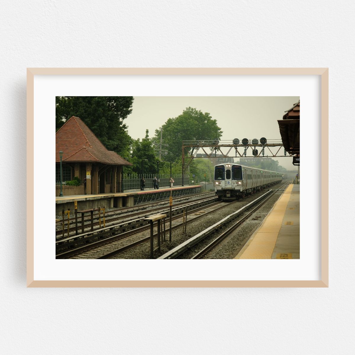 LIRR, Forest Hills – image 1 of 6