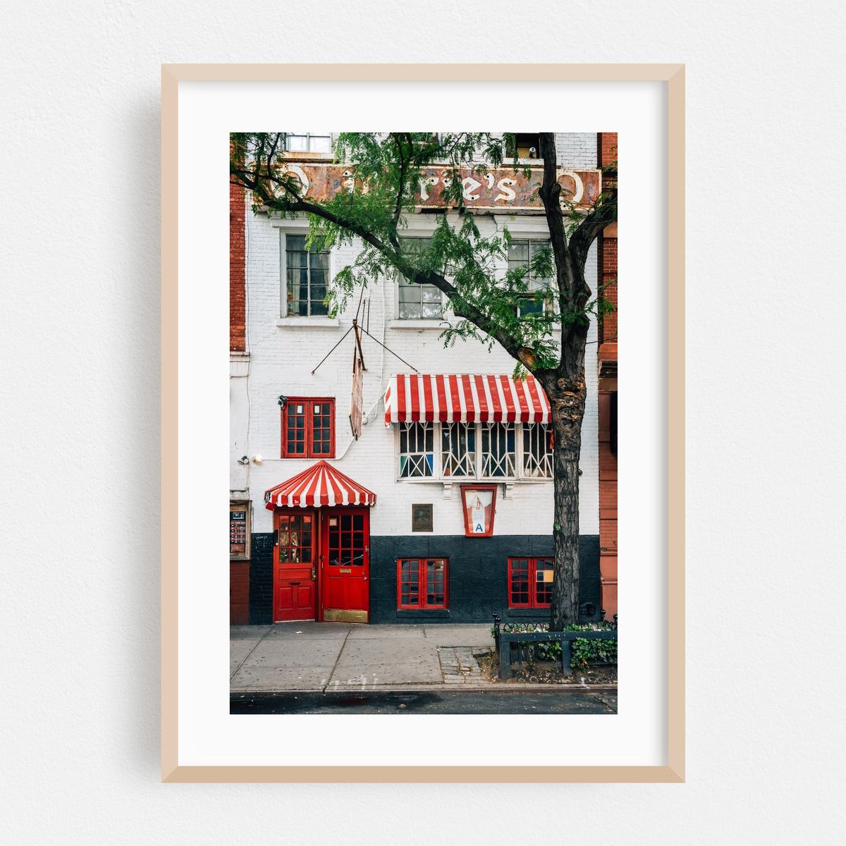 Marie's Crisis Cafe 01 – image 1 of 16
