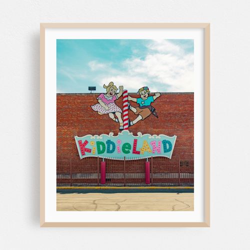 Kiddieland Amusement Park Sign