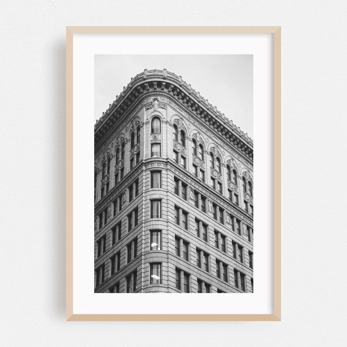 Flatiron 02 B&W – image 1 of 16
