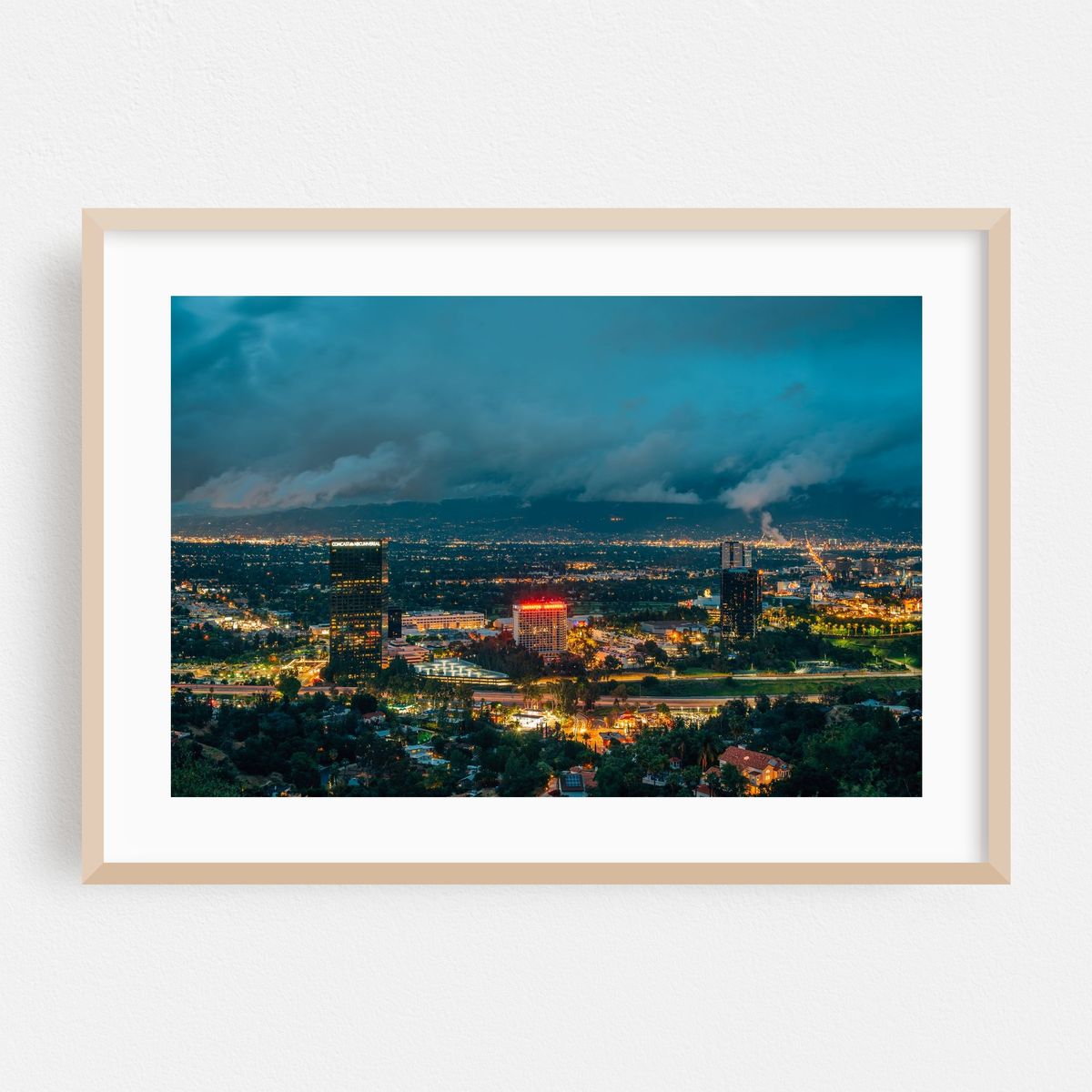 Universal City Overlook 01 – image 1 of 6