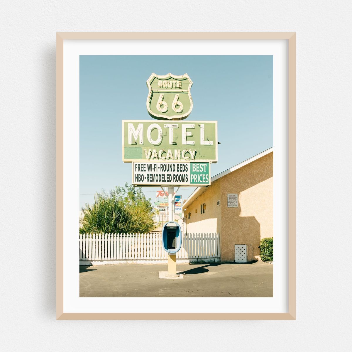 Route 66 Motel, Barstow – image 1 of 12