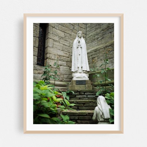 Praying in Brooklyn Heights