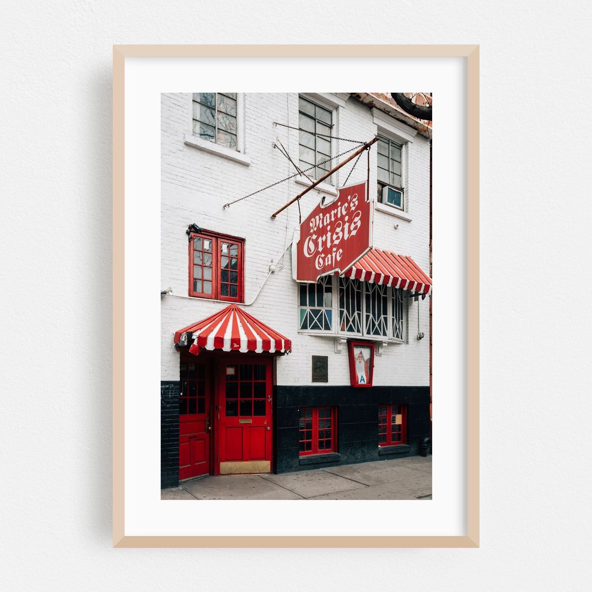 Marie's Crisis Cafe 02 – image 1 of 16