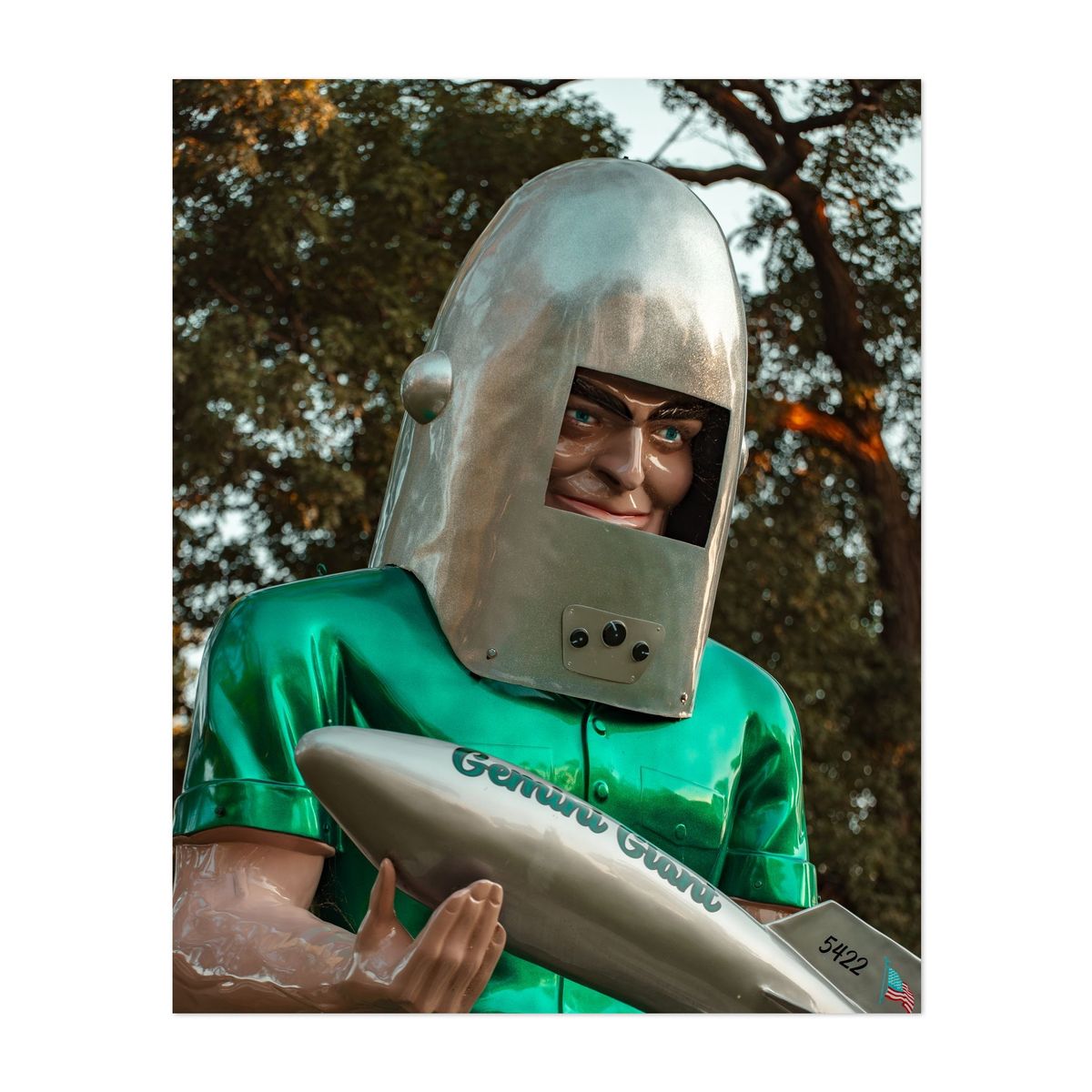 Restored Gemini Giant 03 – image 1 of 2